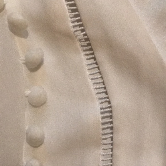 Bebe Pom Ruffle Drop Waist White Blouse Chiffon Top V-Neck Sheer Work Career - Picture 14 of 14